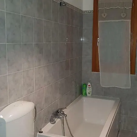 Guest house La Pietra Di 4*